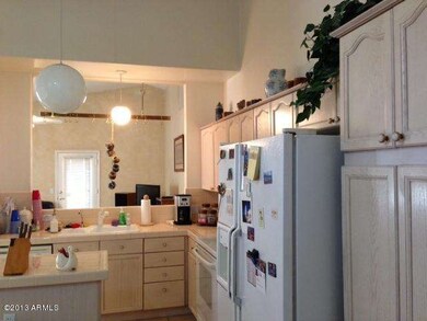 2120 E Huron Ct, Gilbert, AZ 85234 - photo 7