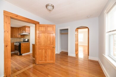 73 Dudley St unit 2, Cambridge, MA 02140 - photo 4