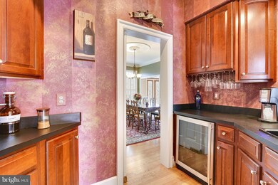 15428 Kentwell Cir, Centreville, VA 20120 - photo 6