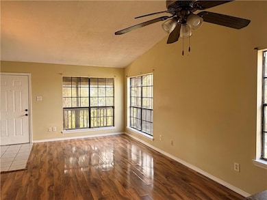 714 Fairfax Dr unit 119, Gretna, LA 70056 - photo 4