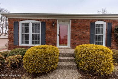 8003 Cloverport Ct, Louisville, KY 40228 - photo 5