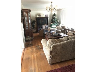 2421 Kivett Dr, Greensboro, NC 27406 - photo 6