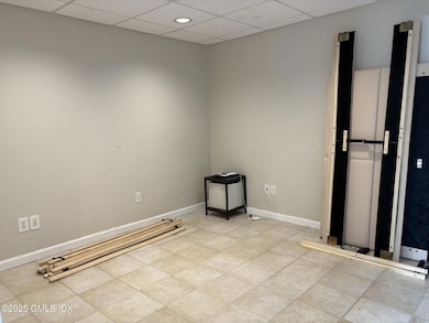 233 Pemberwick bed area