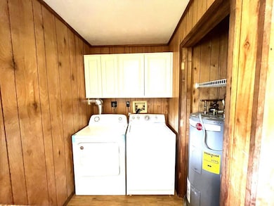 310308306304 Copeland Ave S, Everglades City, FL 34139 - photo 7