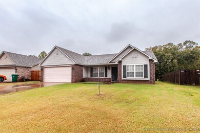 8901 S 261st East Ave, Broken Arrow, OK 74014 - photo 2