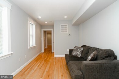 515 S Ann St unit 2, Baltimore, MD 21231 - photo 2