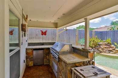 View of patio / terrace with area for grilling