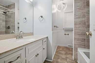 1828 Kennelworth Dr, Port Huron, MI 48060 - photo 5