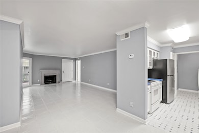 8787 Brae Acres Rd unit 903, Houston, TX 77074 - photo 5