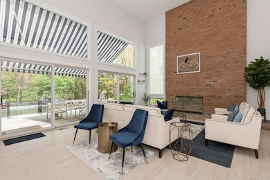 715 Hands Creek Rd, East Hampton, NY 11937 - photo 5