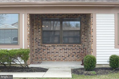 23 Oleander Ct, Mount Laurel, NJ 08054 - photo 2