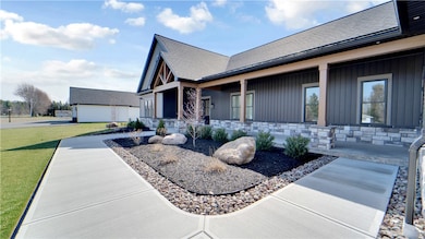 284 Whittier Rd, Spencerport, NY 14559 - photo 5