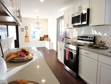 Kitchen 4