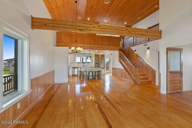 5. Living Room 1