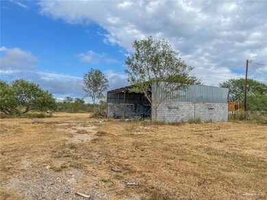 422 El Gato Rd, Alamo, TX 78516 - photo 7