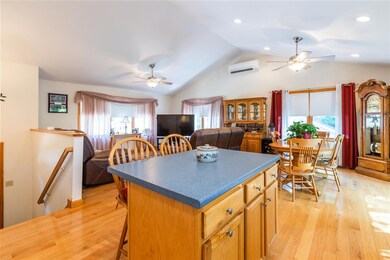 280 Riverdale Ave, Manchester, NH 03103 - photo 7