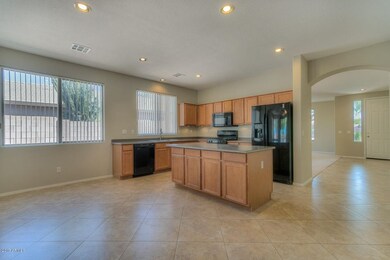 006-Kitchen