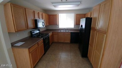 2423 S 84th Glen, Tolleson, AZ 85353 - photo 3