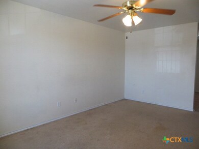 405 Bermuda unit D, Copperas Cove, TX 76522 - photo 4