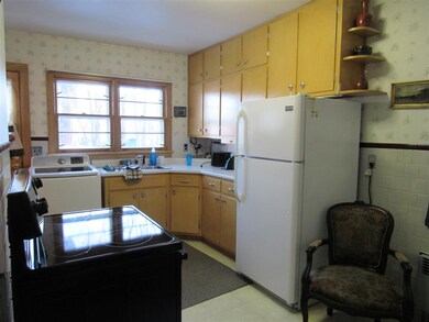2 Alice St, Berlin, NH 03570 - photo 7