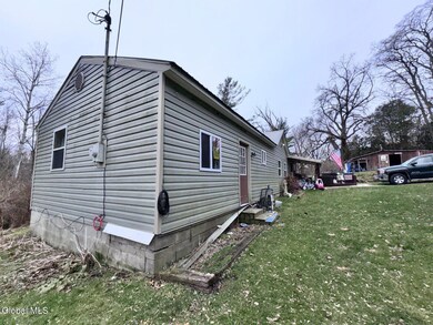 1427 North Rd, Amsterdam, NY 12010 - photo 4