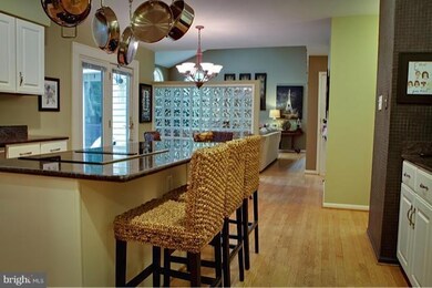 12626 Plow Ct, Fairfax, VA 22030 - photo 7