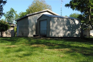 3032 Griffa Ave, Columbus, IN 47203 - photo 5