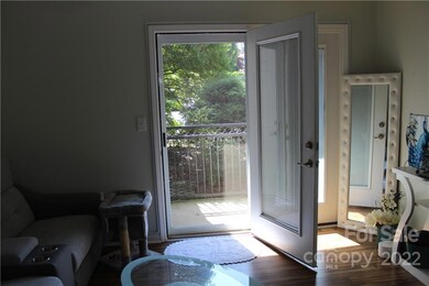 615 Appeldoorn Cir unit 615, Asheville, NC 28803 - photo 4