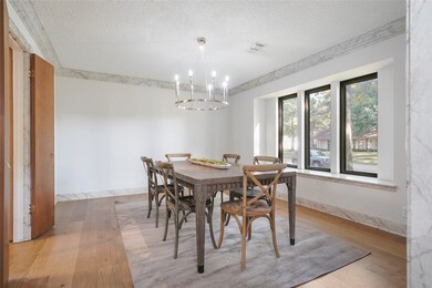 1104 Cheshire Ln, Houston, TX 77018 - photo 3