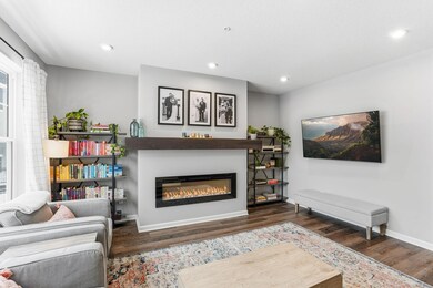 2210 Gateway Curve N, North Saint Paul, MN 55109 - photo 5