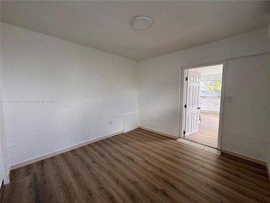 481 E 31st St unit 1, Hialeah, FL 33013 - photo 6