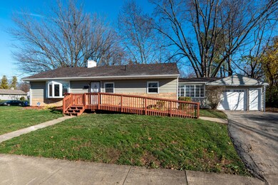 3123 Astor Ave - 002