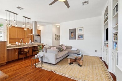 Living Room/Kitchen
