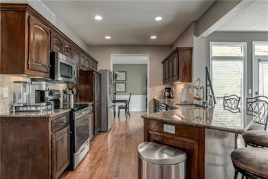 5242 Albervan St, Shawnee, KS 66216 - photo 4