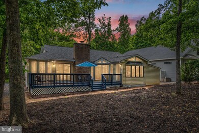 327 Fairway Dr, Locust Grove, VA 22508 - photo 2