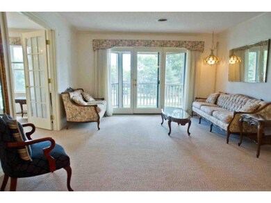 3 Bartemus Trail unit U306, Nashua, NH 03063 - photo 6