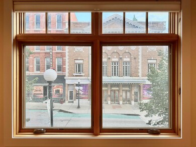 31 Center St unit Apartment 2, Rutland, VT 05701 - photo 4