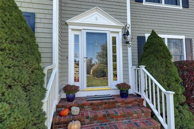 5 Jacobs Point Rd, Warren, RI 02885 - photo 2