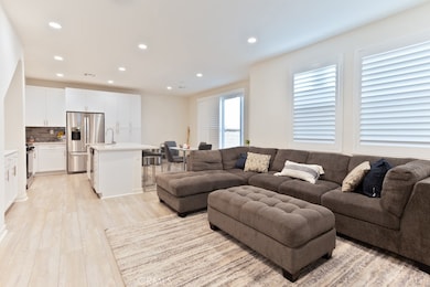 16040 Jamie Ln unit 9, Fontana, CA 92336 - photo 4