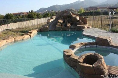 Rock Pool & Spa