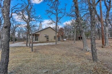 1385 County Road 2117, Gainesville, TX 76240 - photo 5