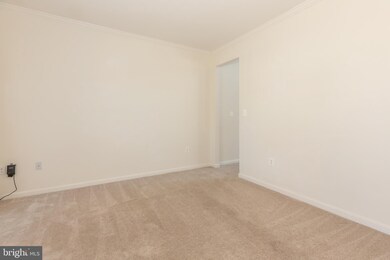 43305 Ardmore St, Ashburn, VA 20147 - photo 2