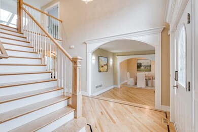 1811 Baybrook Ct, Naperville, IL 60564 - photo 3