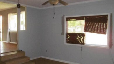 217 Perry Ln, Elkins, AR 72727 - photo 4