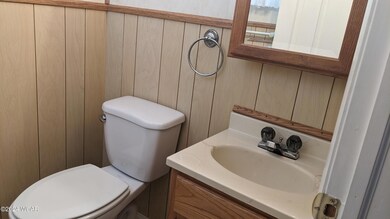 518 W Lane Ave, Lima, OH 45801 - photo 7