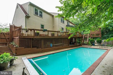 11501 Evelake Ct, Gaithersburg, MD 20878 - photo 4