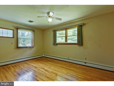 1399 S Myrtle St, Vineland, NJ 08360 - photo 6