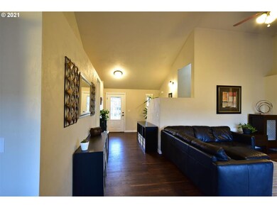 226 Copper Way, Creswell, OR 97426 - photo 5