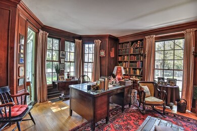 54 Nahant St unit 54R, Lynn, MA 01902 - photo 5