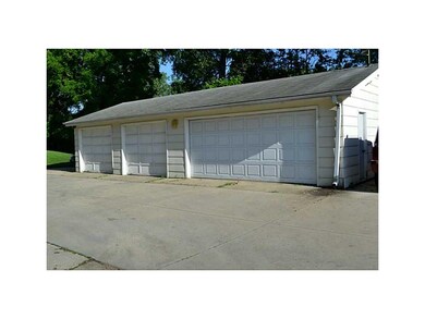 1425 Meadowview Dr, Marion, IA 52302 - photo 4